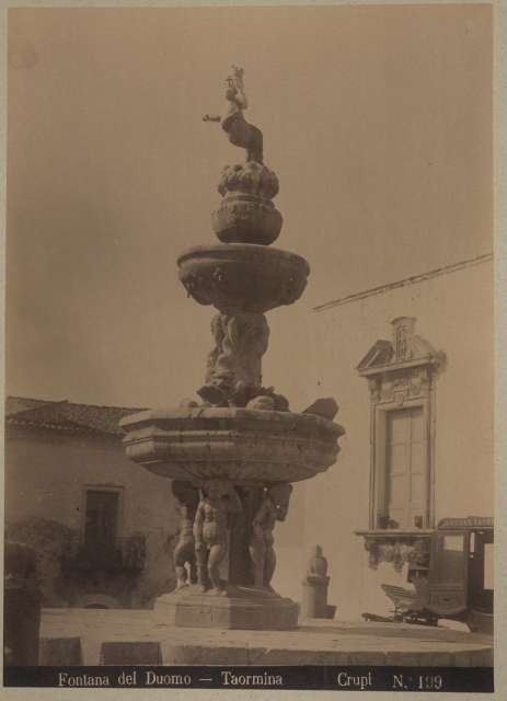Crupi, Giovanni — Fontana del Duomo - Taormina — insieme